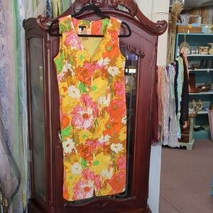 Talbots Orange and Yellow Sheath Dress V-Neck Sleeveless Midi